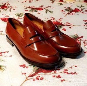 Beautiful brown loafers